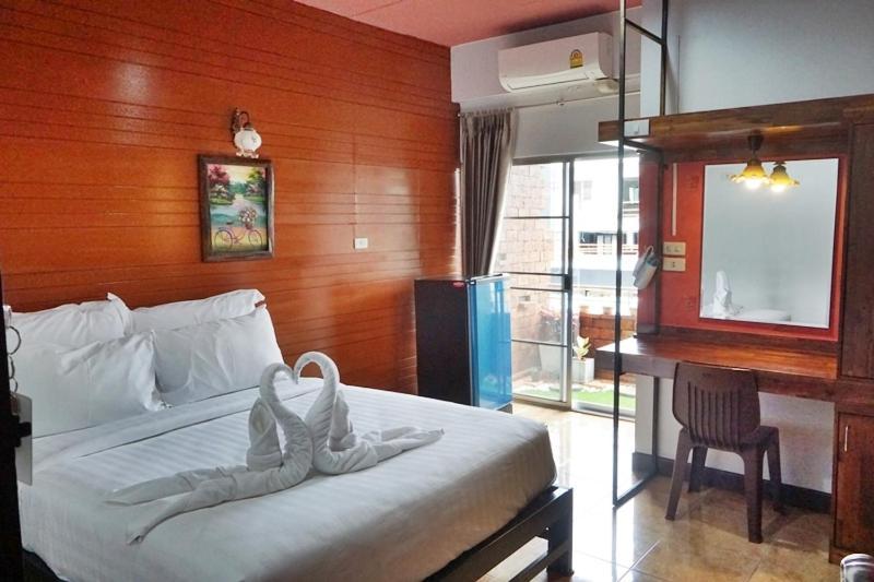 Ingmon House Hotel Chiang Mai Exterior foto