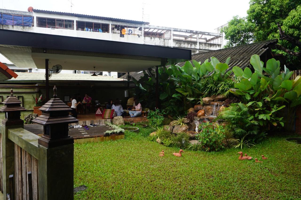 Ingmon House Hotel Chiang Mai Exterior foto